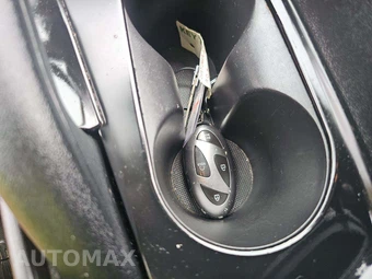 2024 Hyundai Elantra SEL - miniatura 8