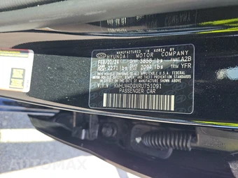 2024 Hyundai Elantra SEL - miniatura 14