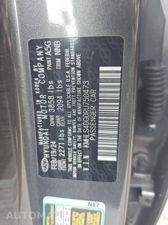 2024 Hyundai Elantra SEL - miniatura 2