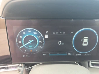2024 Hyundai Elantra SEL - miniatura 12