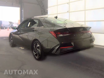 2024 Hyundai Elantra SEL - miniatura 6