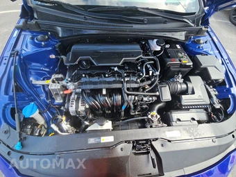 2024 Hyundai Elantra SEL – miniatura 15