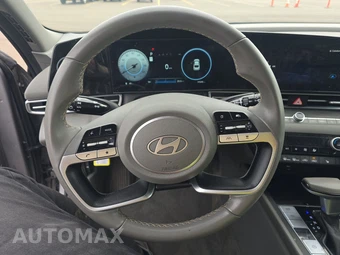2024 Hyundai Elantra SEL – miniatura 10