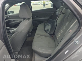 2024 Hyundai Elantra SEL – miniatura 13