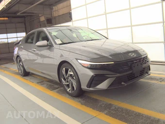 2024 Hyundai Elantra SEL – miniatura 3
