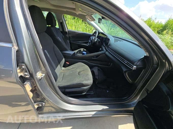 2024 Hyundai Elantra SEL - miniatura 15