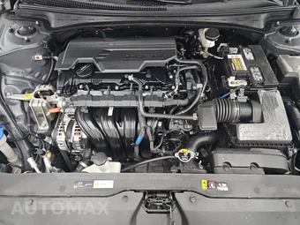 2024 Hyundai Elantra SEL – miniatura 15