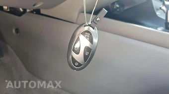 2024 Hyundai Elantra SEL – miniatura 20
