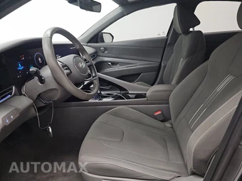 2024 Hyundai Elantra SEL – miniatura 7