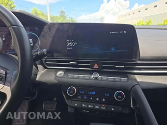 2024 Hyundai Elantra SEL - miniatura 7