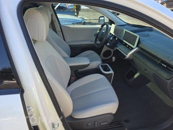 2024 Hyundai IONIQ 5 Limited - miniatura 8
