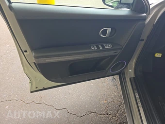 2024 Hyundai IONIQ 5 Limited - miniatura 9