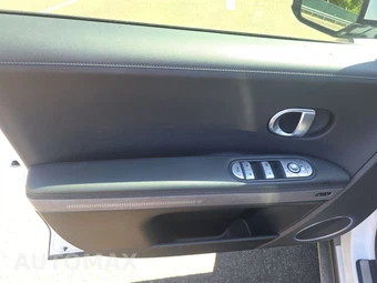 2024 Hyundai IONIQ 5 Limited - miniatura 9