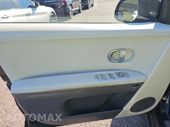 2024 Hyundai IONIQ 5 Limited - miniatura 9