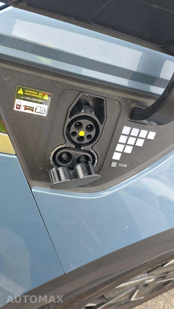 2024 Hyundai IONIQ 5 SE - miniatura 31