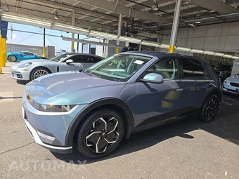 2024 Hyundai IONIQ 5 SE