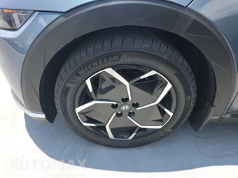 2024 Hyundai IONIQ 5 SE - miniatura 17