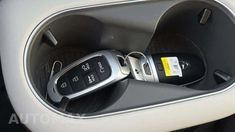 2024 Hyundai IONIQ 5 SE - miniatura 22