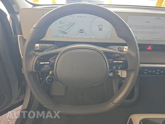 2024 Hyundai IONIQ 5 SE - miniatura 10