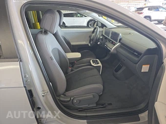 2024 Hyundai IONIQ 5 SE - miniatura 8