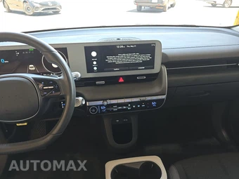 2024 Hyundai IONIQ 5 SE - miniatura 11