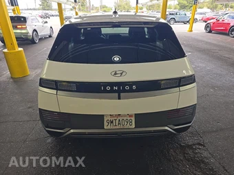 2024 Hyundai IONIQ 5 SE - miniatura 5
