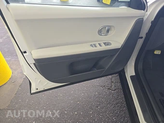 2024 Hyundai IONIQ 5 SE - miniatura 9
