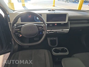 2024 Hyundai IONIQ 5 SE - miniatura 11