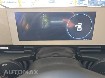 2024 Hyundai IONIQ 5 SE - miniatura 12
