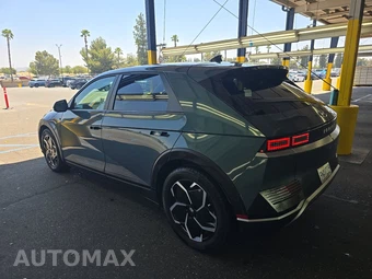 2024 Hyundai IONIQ 5 SE - miniatura 6