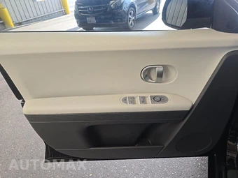 2024 Hyundai IONIQ 5 SE - miniatura 9