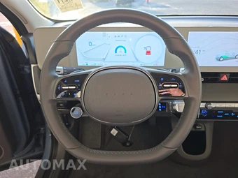 2024 Hyundai IONIQ 5 SE - miniatura 10