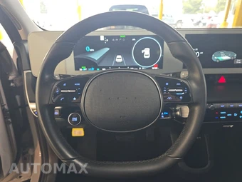 2024 Hyundai IONIQ 5 SE - miniatura 10