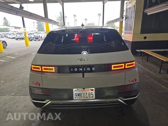 2024 Hyundai IONIQ 5 SE - miniatura 5