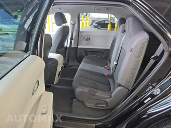 2024 Hyundai IONIQ 5 SE - miniatura 13