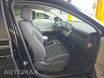 2024 Hyundai IONIQ 5 SE - miniatura 8