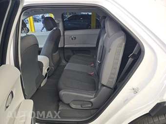 2024 Hyundai IONIQ 5 SE - miniatura 13