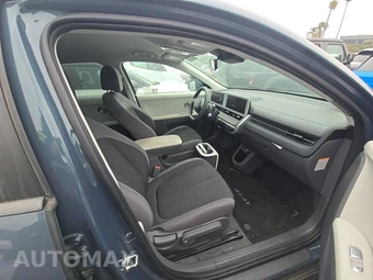 2024 Hyundai IONIQ 5 SE - miniatura 8