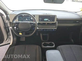 2024 Hyundai IONIQ 5 SE - miniatura 11