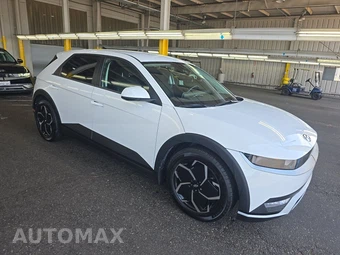 2024 Hyundai IONIQ 5 SE - miniatura 3