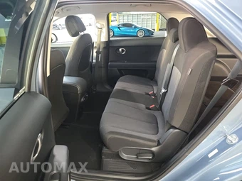 2024 Hyundai IONIQ 5 SE - miniatura 13