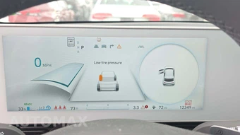 2024 Hyundai IONIQ 5 SE - miniatura 17
