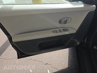 2024 Hyundai IONIQ 5 SE - miniatura 9
