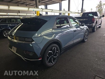 2024 Hyundai IONIQ 5 SE - miniatura 4