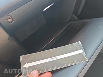2024 Hyundai IONIQ 5 SE - miniatura 30