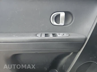 2024 Hyundai IONIQ 5 SE - miniatura 9