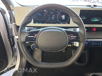 2024 Hyundai IONIQ 5 SE - miniatura 10