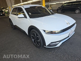2024 Hyundai IONIQ 5 SE - miniatura 3