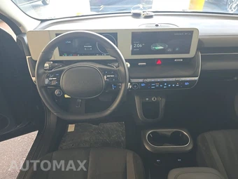 2024 Hyundai IONIQ 5 SE - miniatura 11