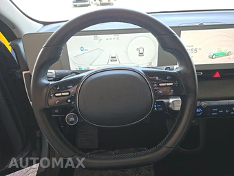 2024 Hyundai IONIQ 5 SE - miniatura 10